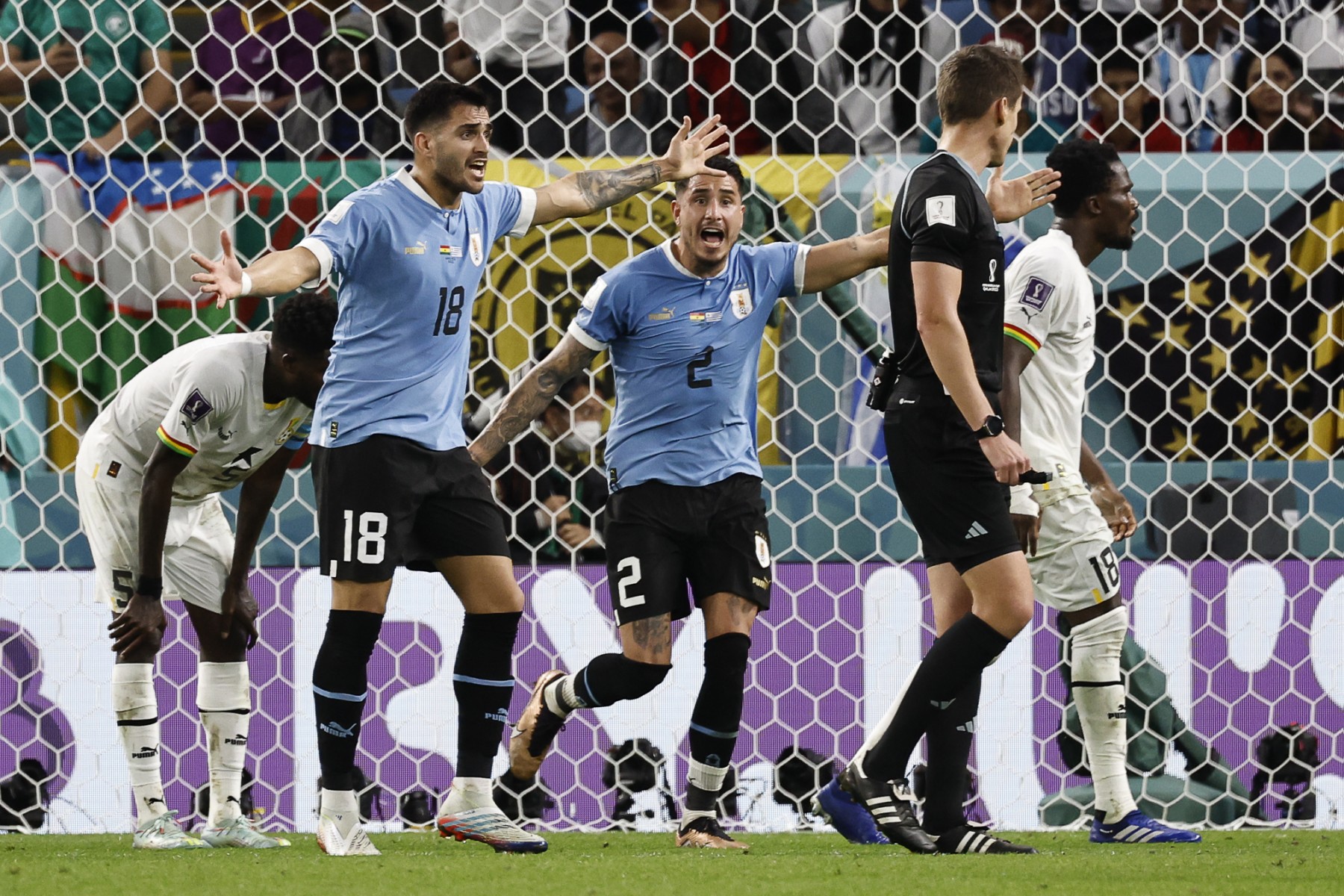 FIFA anunció medidas contra jugadores de Uruguay tras su eliminación del  Mundial