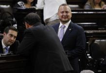 Se llevan al “amigo y aliado”