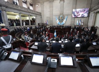 El Congreso ha convocado a sesión extraordinaria para continuar elección de Cortes.