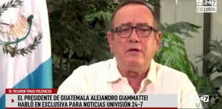 A meses de dejar el poder, Giammattei sigue a la defensiva con prensa independiente