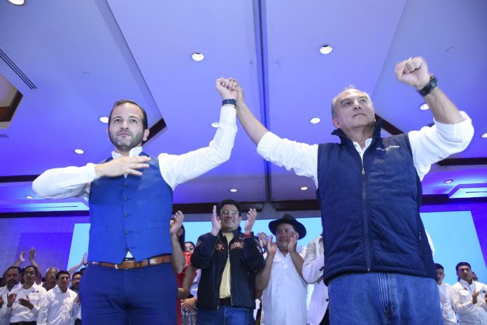 Manuel Villacorta junto a Jorge Mario GarcÃ­a EspaÃ±a fueron proclamados candidatos a la presidencia y vicepresidencia por el partido VOS