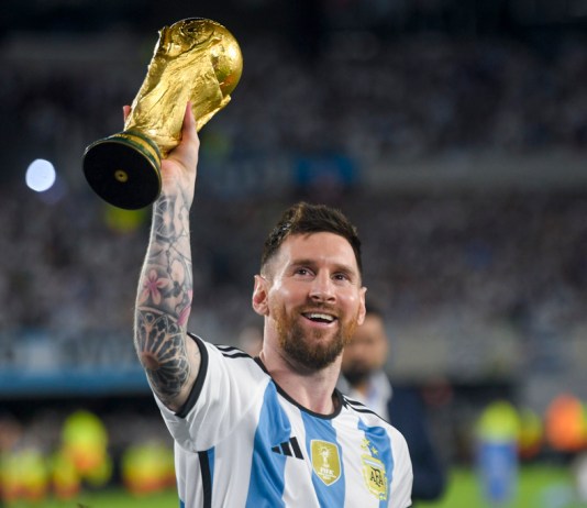 La Selección de Argentina, dirigida por Lionel Scaloni, reveló su lista de 26 futbolistas convocados al Mundial 2026.