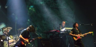 Caifanes reconquista a los chapines entre rock y nostalgia