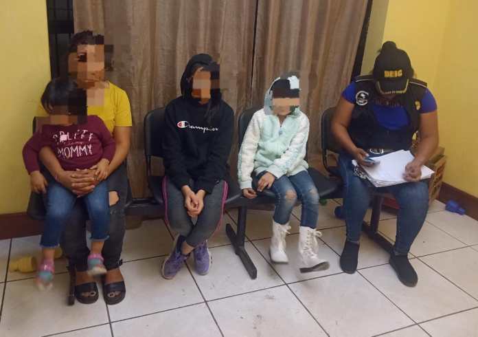 Localizan a tres hermanas en Cobán, Alta Verapaz.