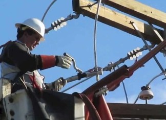 INDE revisa ofertas para ampliar electrificación rural con dos préstamos. Foto: La Hora