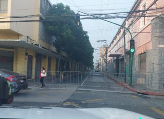 El intendente de la Policía Municipal de Tránsito (PMT), informó que el cierre vehicular es coordinado por la PNC y la SAAS.