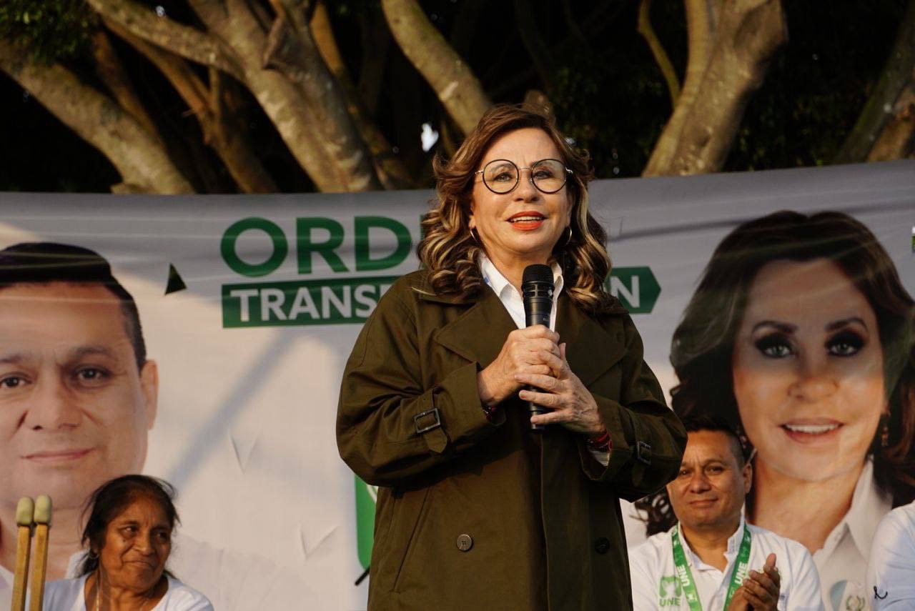 La candidata a la presidencia por la Unidad Nacional de la Esperanza (UNE), Sandra Torres.