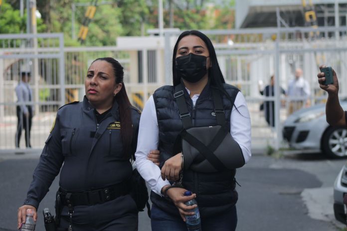 Jennifer Alexandra Herrera Arévalo, alias “La Patrona”, fue capturada en Petén por autoridades del Ministerio Público (MP) y Policía Nacional Civil (PNC), el pasado 11 de mayo en Petén.