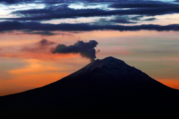 Volcán Popocatépetl.