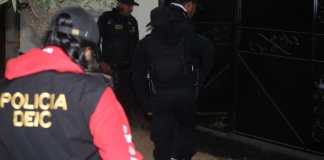 Las acciones en contra de las pandillas llevaron a las autoridades a desarrollar este martes 23 de mayo una serie de 60 allanamientos, informó la Policía Nacional Civil (PNC) y el Ministerio Público (MP).
