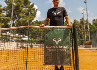 Tenista español Rafa Nadal ha viajado a Grecia para visitar el Rafa Nadal Tennis Center ubicado en Sani.
