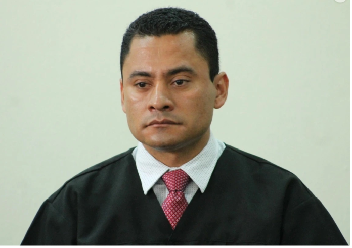 Juez Carlos Ruano.