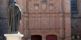 La Universidad de Salamanca.