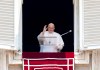 El papa Francisco cumple 12 años de pontificado, desde aquel 13 de marzo de 2013, cuando se presentó al mundo en el balcón de la logia central de la basílica de San Pedro. Foto La Hora: AP Archivo.