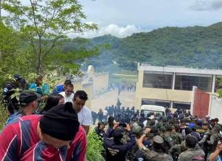 En San José del Golfo, Guatemala, se registraron disturbios. Foto: Cortesía Chicacao Informa / La Hora.