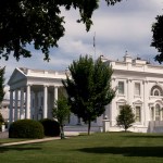 La Casa Blanca fue evacuada brevemente el domingo por la noche cuando el presidente Joe Biden se encontraba en Camp David después que el Servicio Secreto descubrió un polvo sospechoso en una zona del Ala Oeste, donde se encuentran las oficinas presidenciales, y un análisis preliminar reveló que era cocaína, dijeron dos agentes policiales el martes 4 de julio de 2023.
