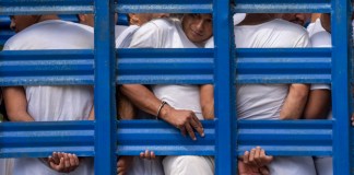 El Congreso salvadoreño pasó el 26 de julio de 2023 una reforma legal para aumentar las penas a los cabecillas de las pandillas y otra modificación a la ley para procesar penalmente a los integrantes de esos grupos en conjunto.