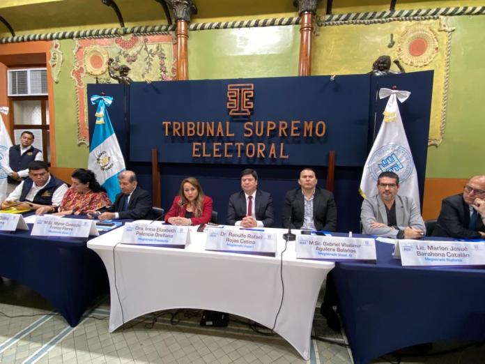 De acuerdo con las autoridades electorales, se repetirán las elecciones en San Miguel Petapa porque no se incluyó el símbolo del partido Compromiso, Renovación y Orden (CREO).
