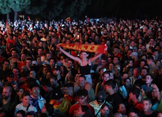 España