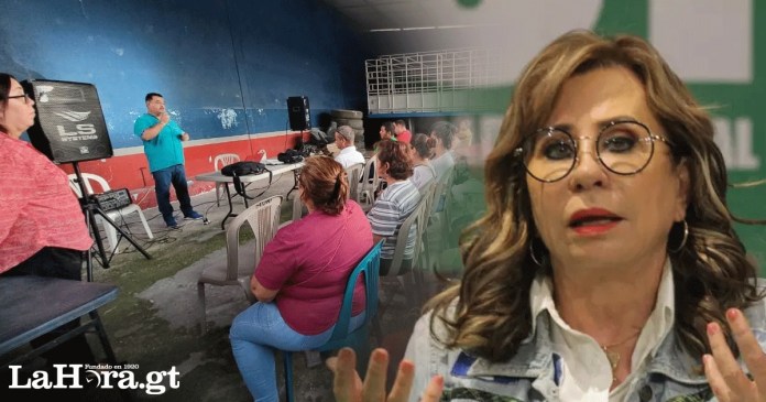 Las redes sociales han viralizado videos en los que en la “capacitación” de los fiscales de mesas del partido de Sandra Torres