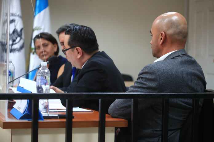 El Tribunal Séptimo de Sentencia Penal inició este martes 29 de agosto el juicio en contra del exdiputado Ferdy Ramón Elías Velásquez