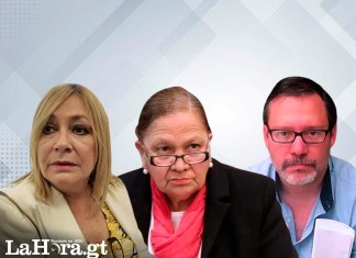 En la foto de izquiera a derecha la abogada, Karen Fisher, la fiscal general, Consuelo Porras y Geovanni Fratti.
