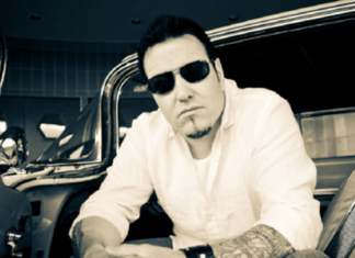 El cantante Steve Harwell falleció este día, según lo confirmó la banda Smash Mouth, a dónde perteneció por varios años. Foto La Hora: X Smash Mouth