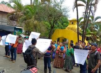 Los vecinos de la comunidad de Marbach a orillas del río Cahabón