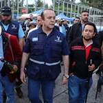 El Procurador de los Derechos Humanos, Alejandro Córdova, se hizo presente en las afueras del Ministerio Público. Foto La Hora/
