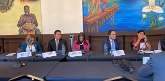 Con bloqueos como excusa, Castellanos evade aclarar gastos por viajes al extranjero Jeniffer Aldana, Alfredo Sánchez, Gloria López y Carlos Solórzano, relatores de izquierda a derecha. Foto: La Hora/Zuricza Motta