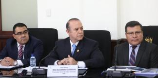 Varios diputados piden la destitución del procurador de Derechos Humanos, José Alejandro Córdova. Foto: La Hora