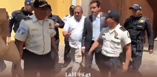 El 14 de octubre Martínez fue escoltado por agentes de la Policía Nacional Civil (PNC) a su salida en la iglesia La Merced