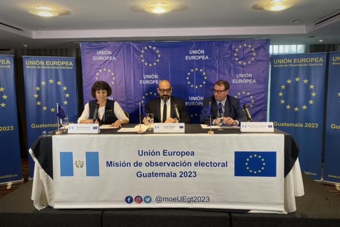 La Misión de Observación Electoral de la Unión Europea (MOE-UE) dio a conocer su informe de la labor que efectuó en Guatemala durante los ultimos comicios.