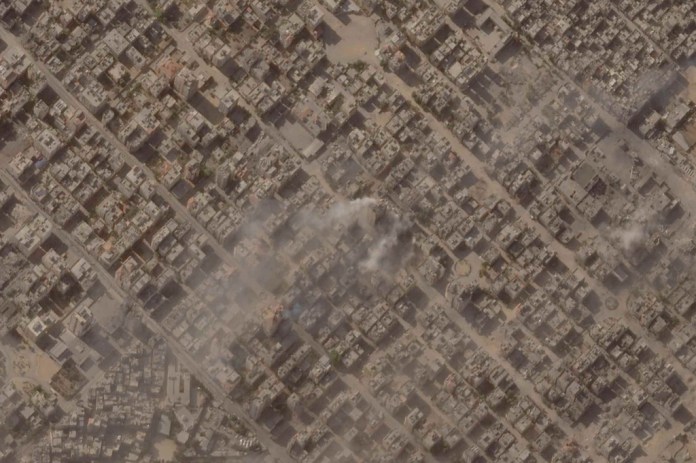 Esta imagen satelital de Planet Labs PBC muestra la Ciudad de Gaza. Foto La Hora/AP