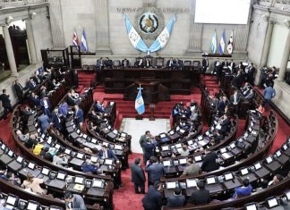 La junta directiva del Congreso de la República es la encargada de decidir los temas que se conocen en las plenarias. Foto: Congreso