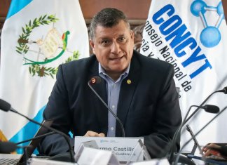 El vicepresidente, Guillermo Castillo, insiste que la Contraloría General de Cuentas no hizo reparos sobre contrataciones en la Senabed.