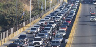 Las autoridades de la Policía Municipal de Tránsito (PMT) aseguran que a finales de febrero circularán más de 1 millón 200 mil vehículos en la ciudad.