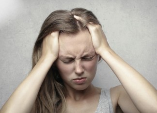 Diferencias entre dolor de cabeza y migraña, así se puede identificar cada una