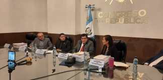 La comisión pesquisidora contra el ministro de Comunicaciones, Javier Maldonado, realiza su primera reunión.