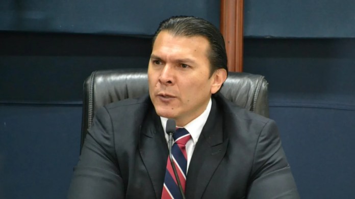 Gabriel Aguilera, magistrado del Tribunal Supremo Electoral (TSE).