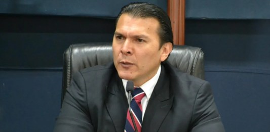 Gabriel Aguilera, magistrado del Tribunal Supremo Electoral (TSE).