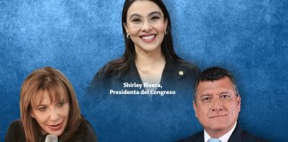 En la foto, Silvia Valdés, presidenta de la CSJ, Shirley Rivera, presidenta del Congreso y Guillermo Castillo, vicepresidente de Guatemala.