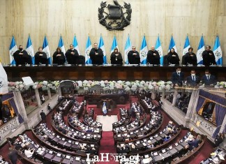 Diputados de posición denuncian acuerdos de la alianza legislativa para colocar a magistrados de la Corte Suprema de Justicia.