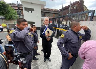 La Sala Segunda de Apelaciones decidió anular la sentencia en contra del periodista Jose Rubén Zamora y ordenó repetir el juicio.