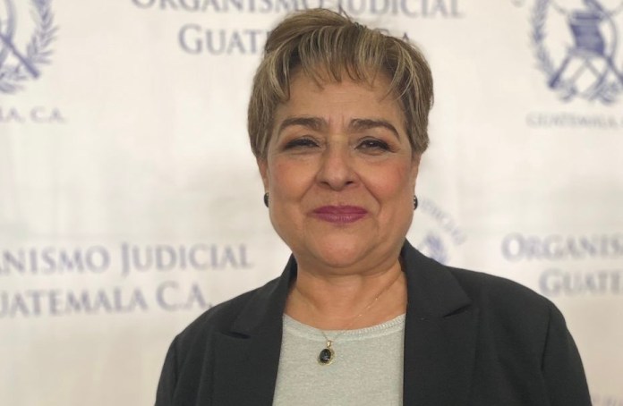 María Eugenia Castellanos el día de su nombramiento como magistrada. Foto: José Orozco / La Hora.