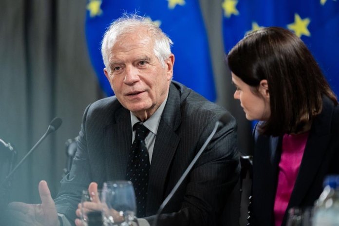 Josep Borrell Fontelles, alto representante de la Unión Europea para Asuntos Exteriores y Política de Seguridad, instó a dar seguimiento para la toma de posesión de B. Arévalo.