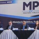 De izquierda a derecha: Miguel Ángel Ávila, secretario contra la Corrupción del MP; Ángel Pineda, Secretario General del MP; Rafael Curruchiche, jefe de la FECI; y Leonor Morales Lazo, fiscal de la FECI.