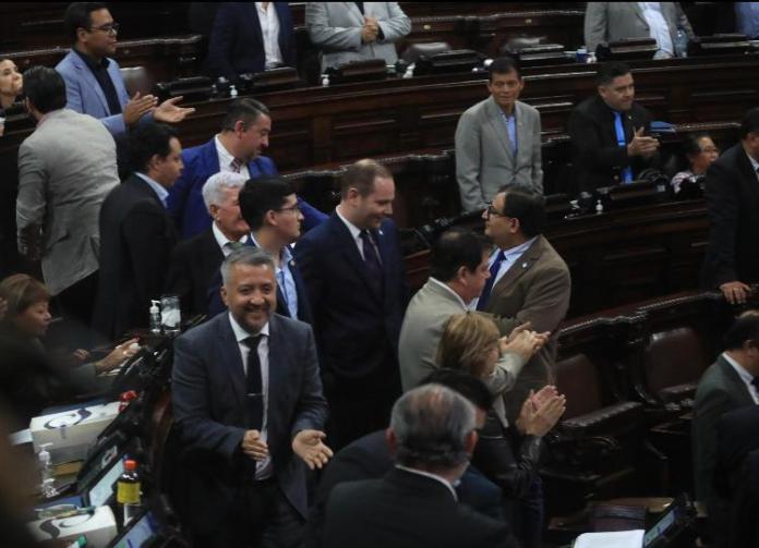 Diputados aprobaron el Presupuesto General de Ingresos y Egresos 2024. Foto La Hora/José Orozco