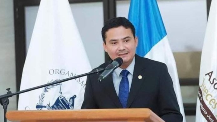 Fredy Orellana, juez séptimo penal A.