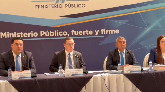 Conferencia de prensa del Ministerio Público, realizada el viernes 8 de diciembre. Foto La Hora/Diego España